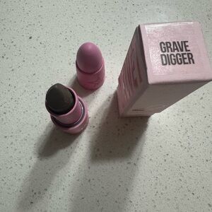 Jeffree Star Grave Digger Lipstick - Pink Packaging